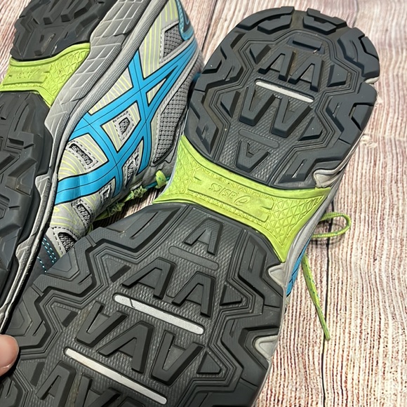 ASICS Gel Woman’s Size 10 Running Tennis Shoe Like New Gray Blue Lime Green - Picture 6 of 9